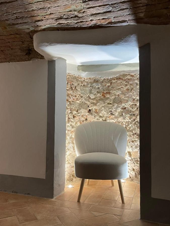 Unique And Antique Apartment فلورنس المظهر الخارجي الصورة
