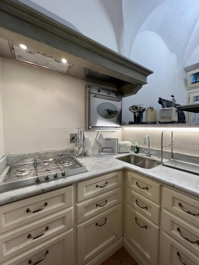 Unique And Antique Apartment فلورنس المظهر الخارجي الصورة