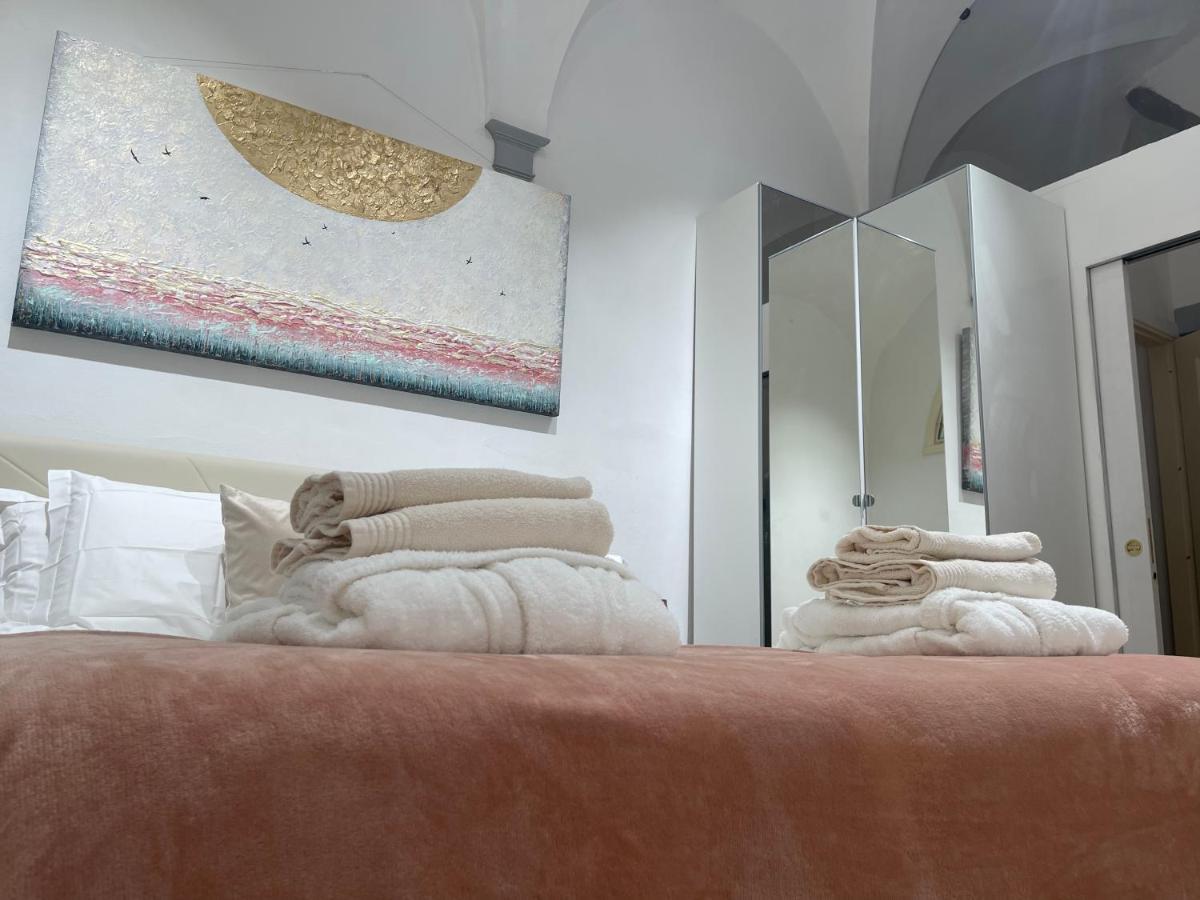 Unique And Antique Apartment فلورنس المظهر الخارجي الصورة